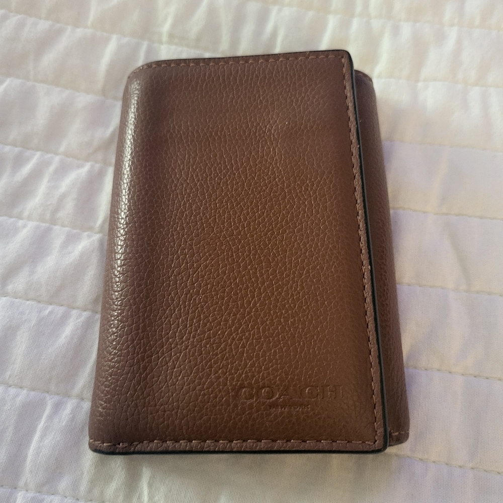 Coach Trifold Saddle Leather Men’s Wallet